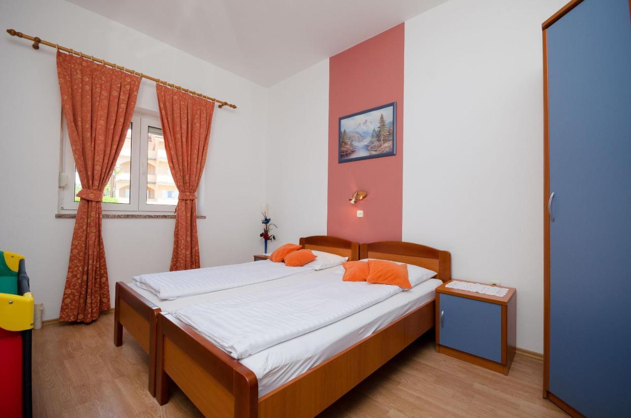 Apartments Mirjana Lopar Exterior foto